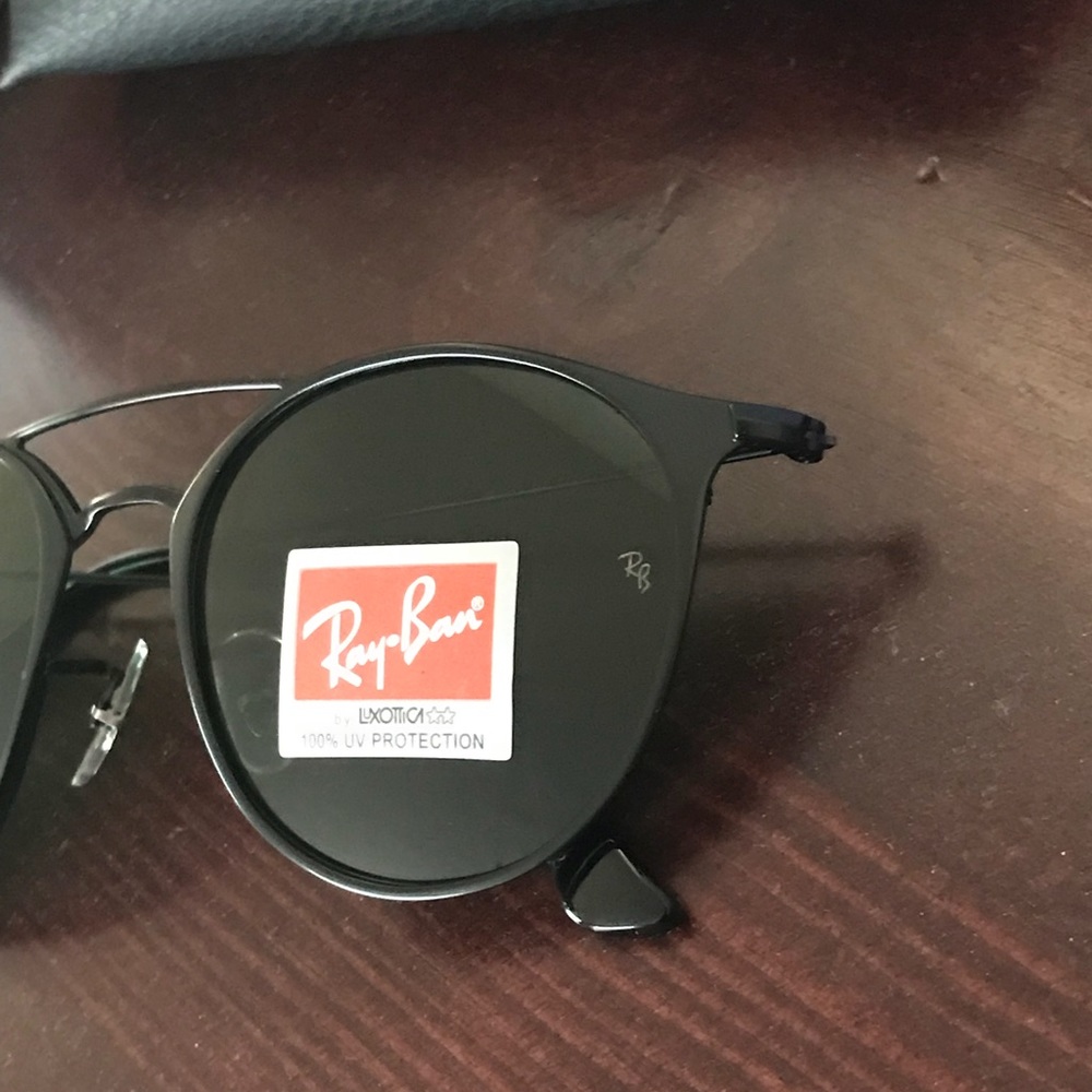 All black Erika double bridge ray ban sunglasses - Picture 2 of 5