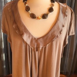 Apt9 taupe knit shirt w/ smoky quartz necklace