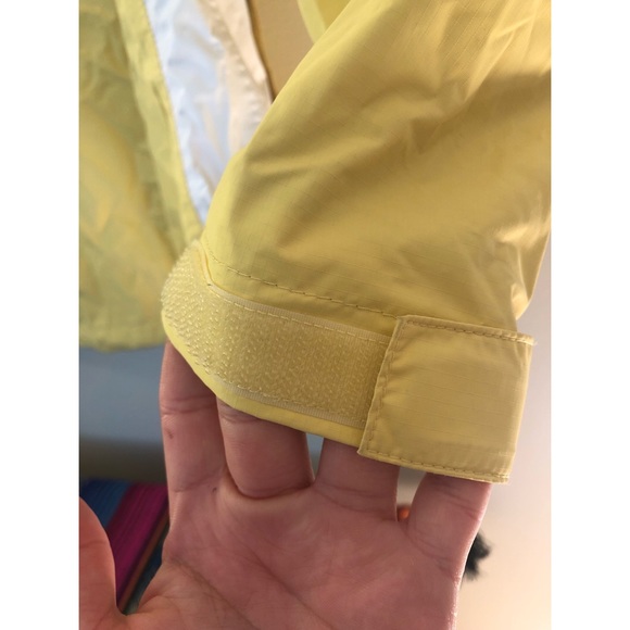 North Face Yellow Rain Jacket - Picture 7 of 8