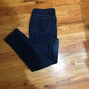 Old Navy Rockstar Super Skinny Jeans Size 14