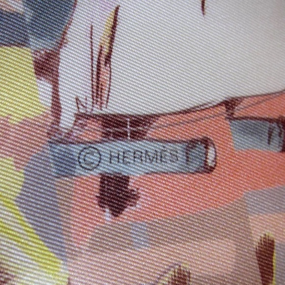 RARE! auth HERMÈS silk twill PHOTO FINISH scarf - Picture 10 of 16
