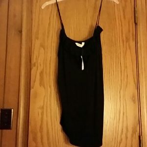 Old Navy black camisole, L NWT