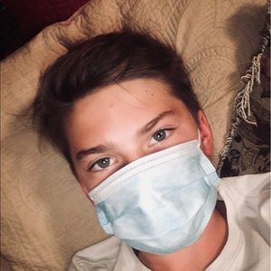 Meet your Posher, Aaron