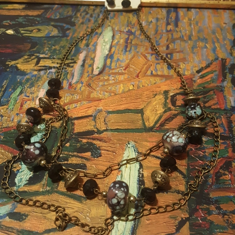 Necklace & Earrings set