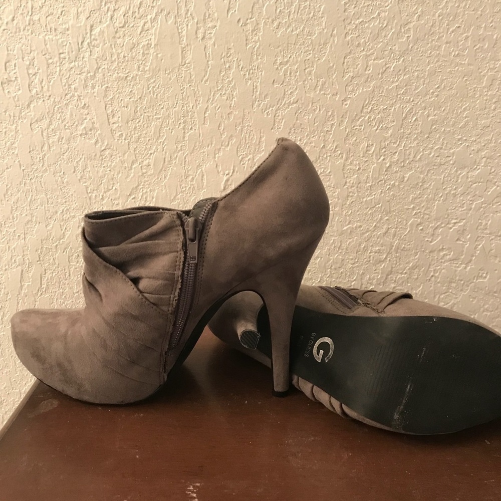 Booties - Picture 3 of 4