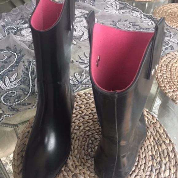 Rain Boots - Picture 4 of 4