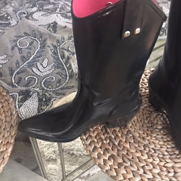 Rain Boots - Picture 2 of 4