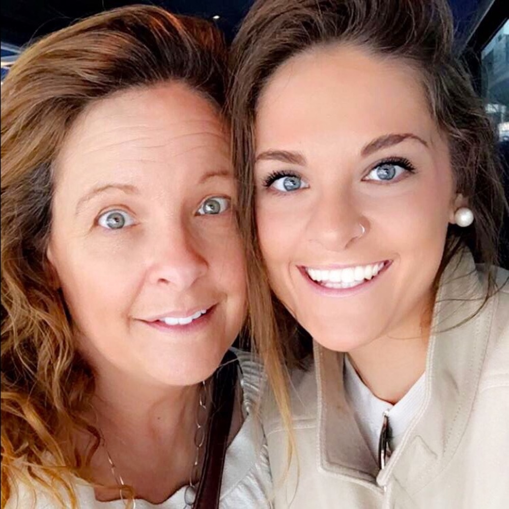 Meet your Posher, Jophyl