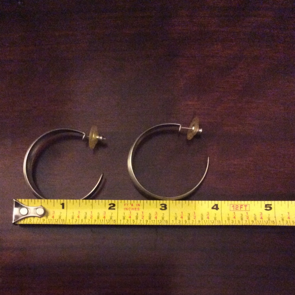 Silver hoops - Picture 2 of 2