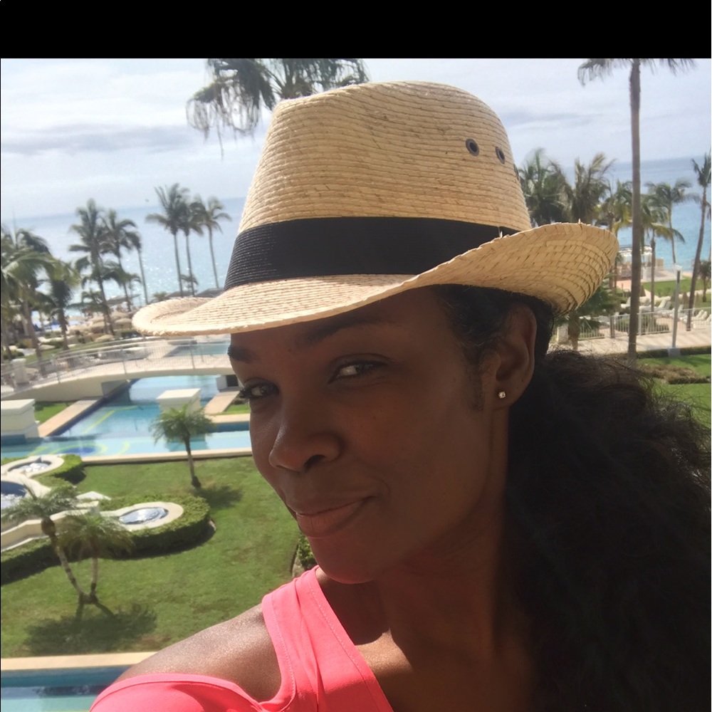 Meet your Posher, Lawanda