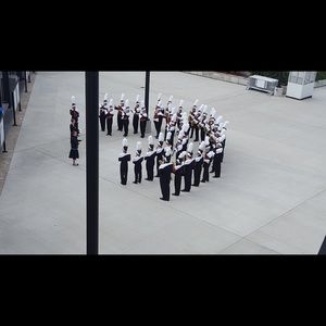 Meet your Posher, Hullean