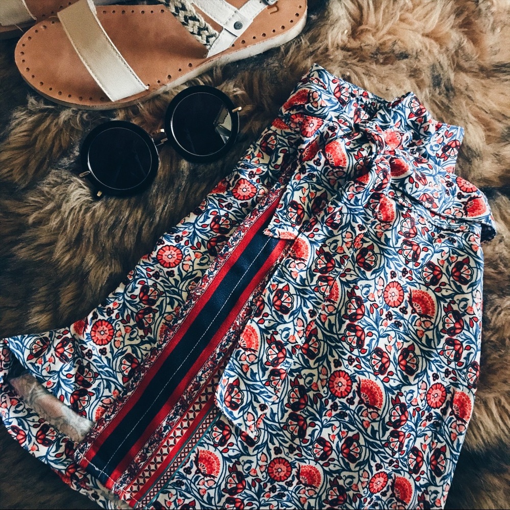 Want & Need Pattern Shorts