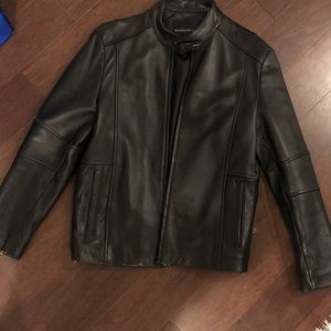 Kenneth Cole 100% genuine leather jacket