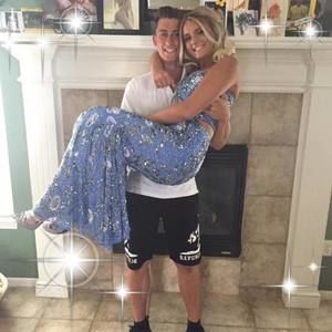 Meet your Posher, Antoinette