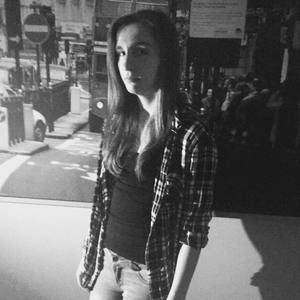 Meet your Posher, Nicole