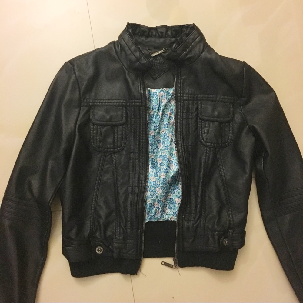Essential leather jacket - Picture 2 of 4