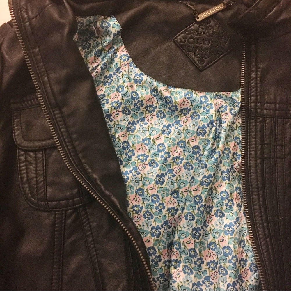 Essential leather jacket - Picture 3 of 4