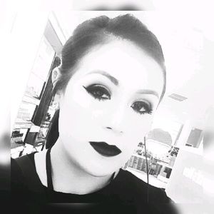 Meet your Posher, Georgina