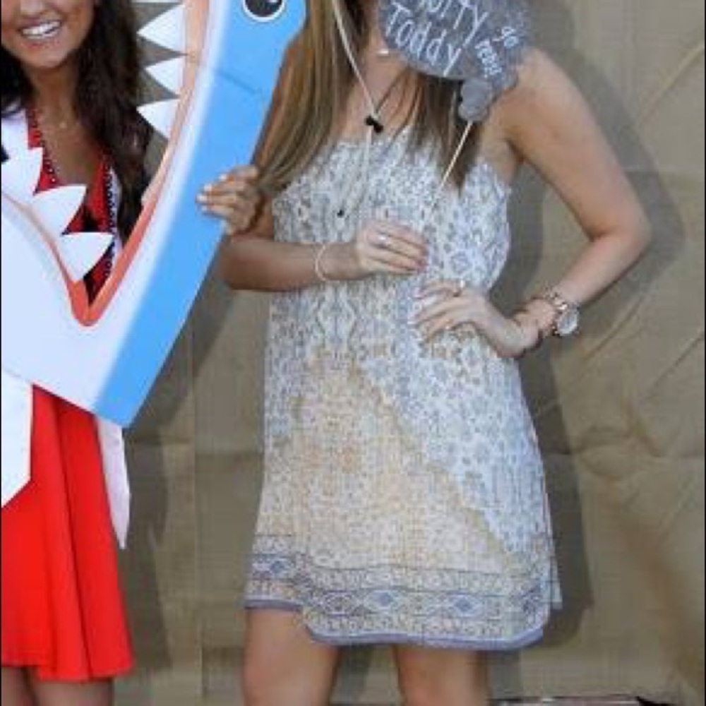 Hollister dress
