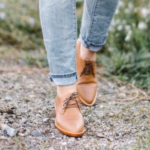 NISOLO SHOES NEVER WORN