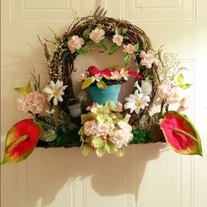 Red Cardinal Bird Flowerpot Garden wreath
