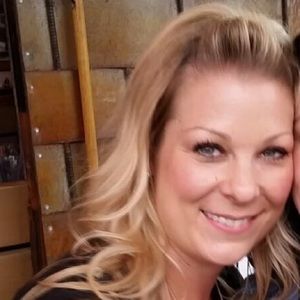 Meet your Posher, Carrie