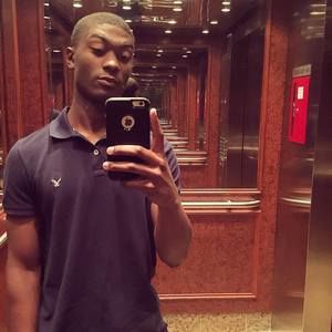 Meet your Posher, Dillon