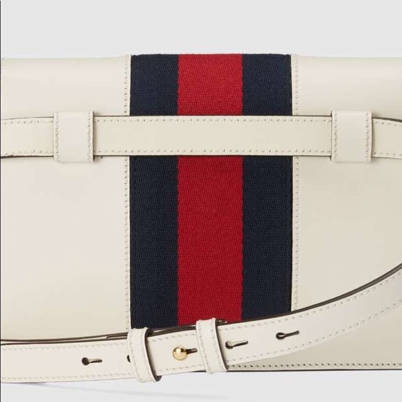 Gucci Sylvie Leather Belt Bag - Picture 6 of 8