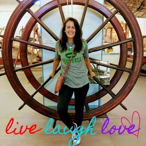 Meet your Posher, Anne