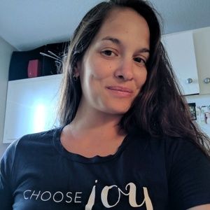 Meet your Posher, Naomi