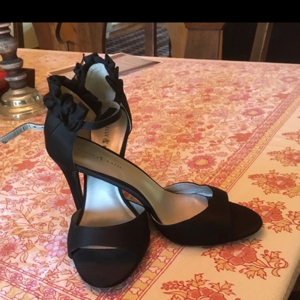 Kelly And Kate Heels. 8.5