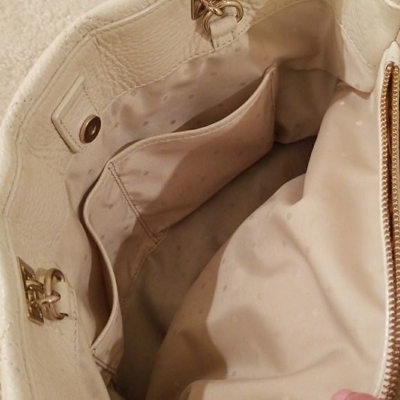 Kate Spade Tote - Picture 6 of 8