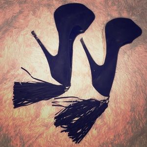 Gorgeous Black Pumps