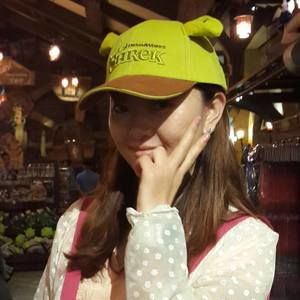 Meet your Posher, Sandy