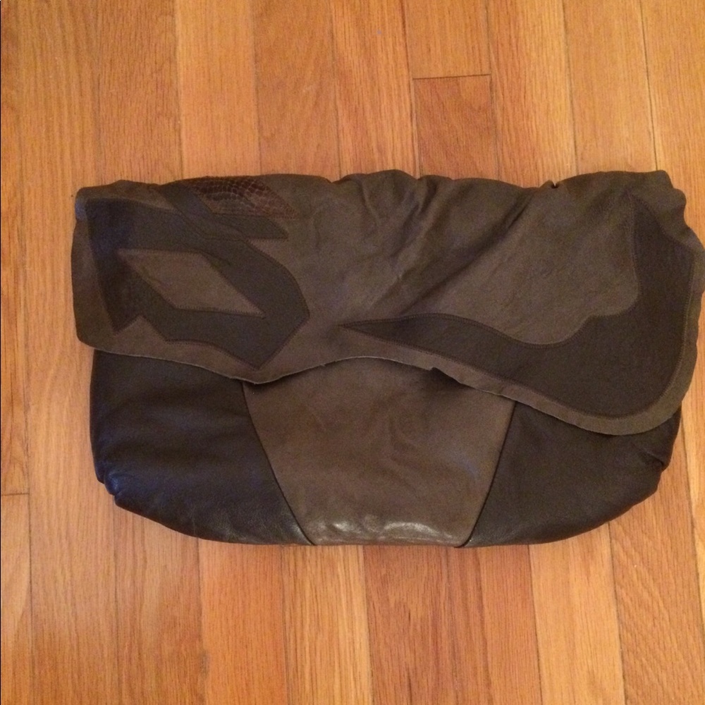 Butter leather Vintage Clutch