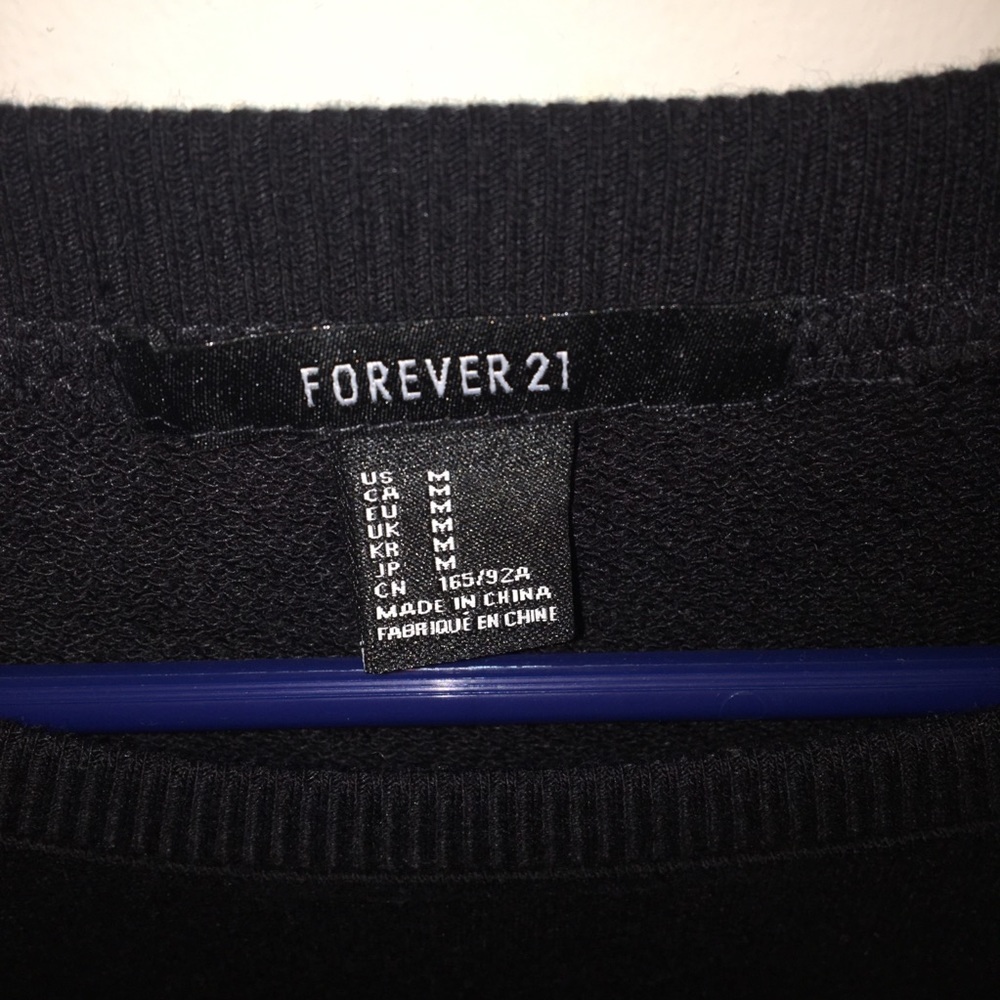 Sweatshirt - Picture 2 of 2
