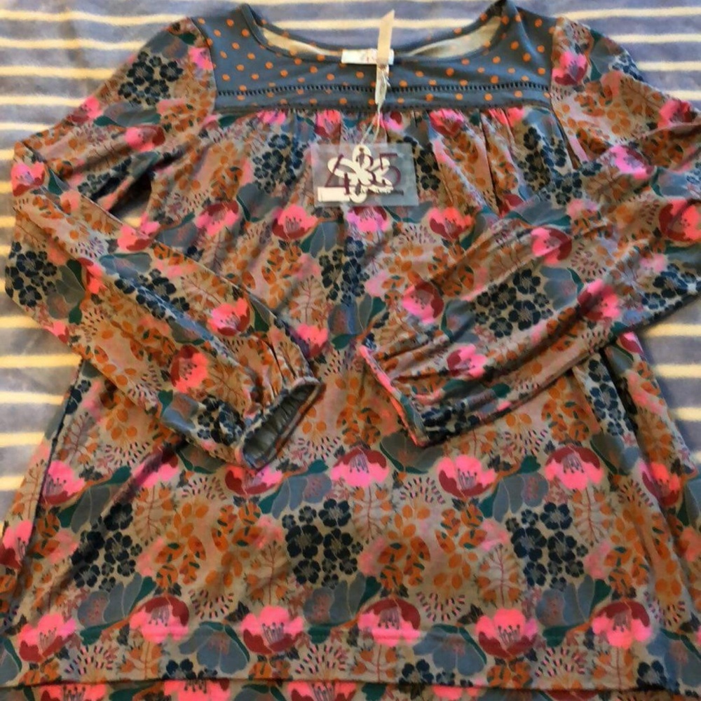 Girls tween Matilda Jane 435 top