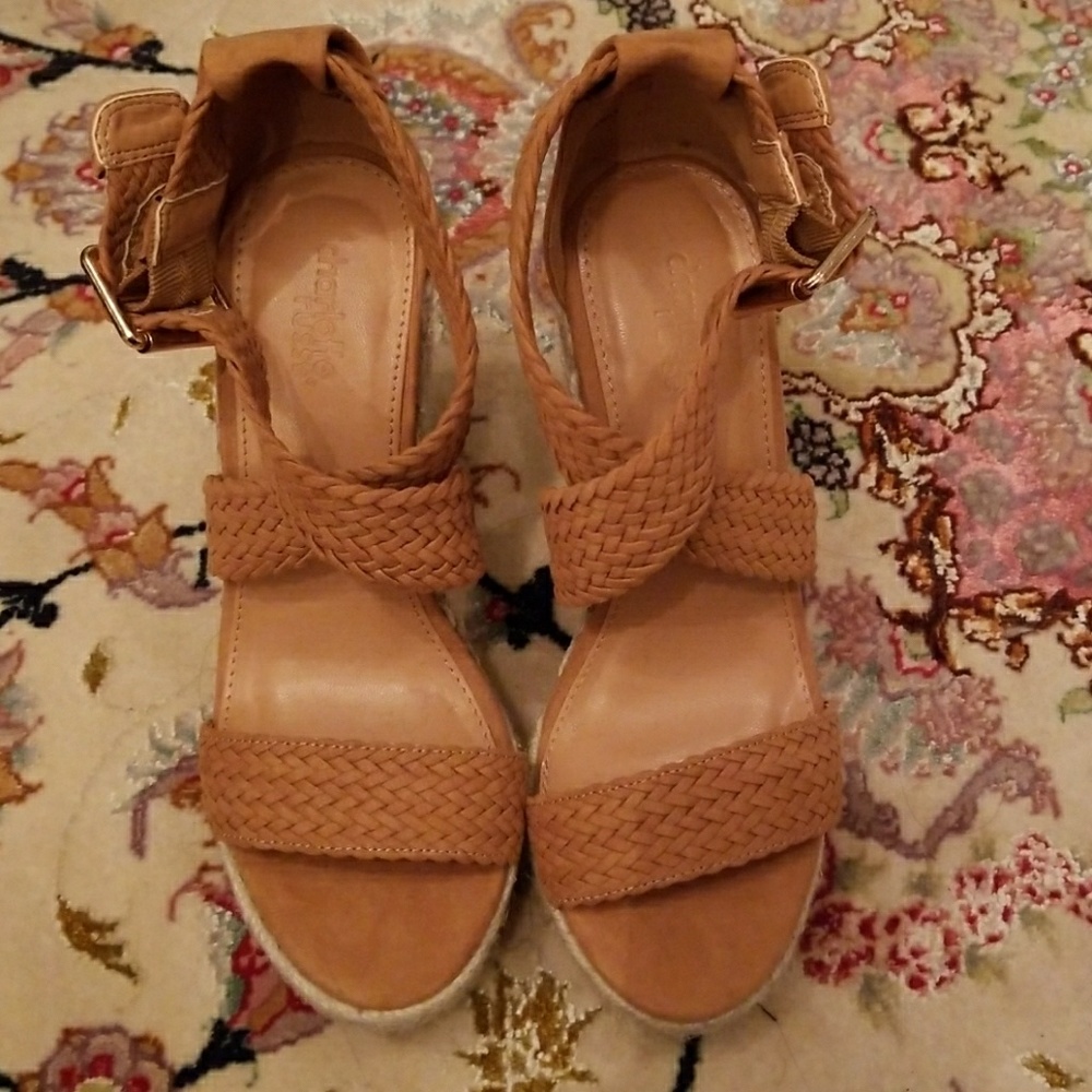 NEW*NEVER WORN* Tan Charlotte Russe Wedges