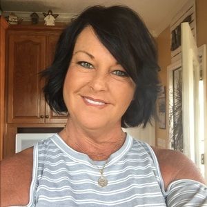 Meet your Posher, Tena