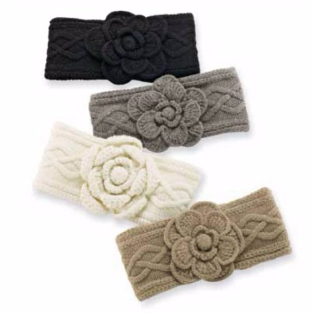 Gray Mud Pie Cable Knit Flower Ear Warmer