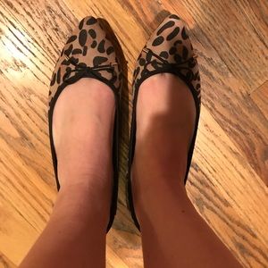 Merona leopard print pointy toed flats