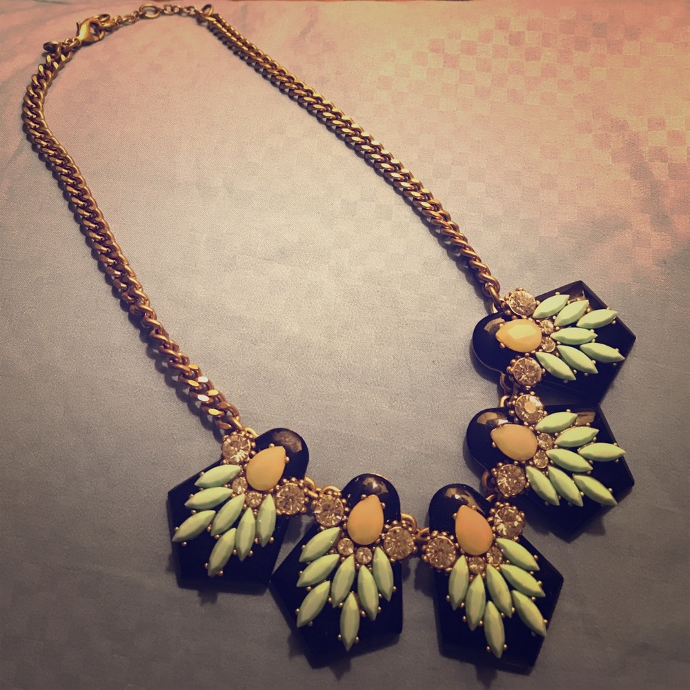 🎀 J. Crew Fashion Statement Necklace 🎀