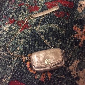Tory butch clutch