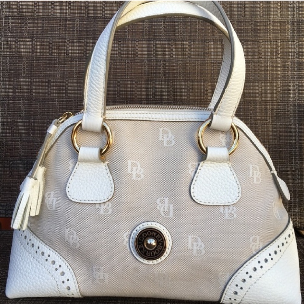 Dooney & Bourke bag