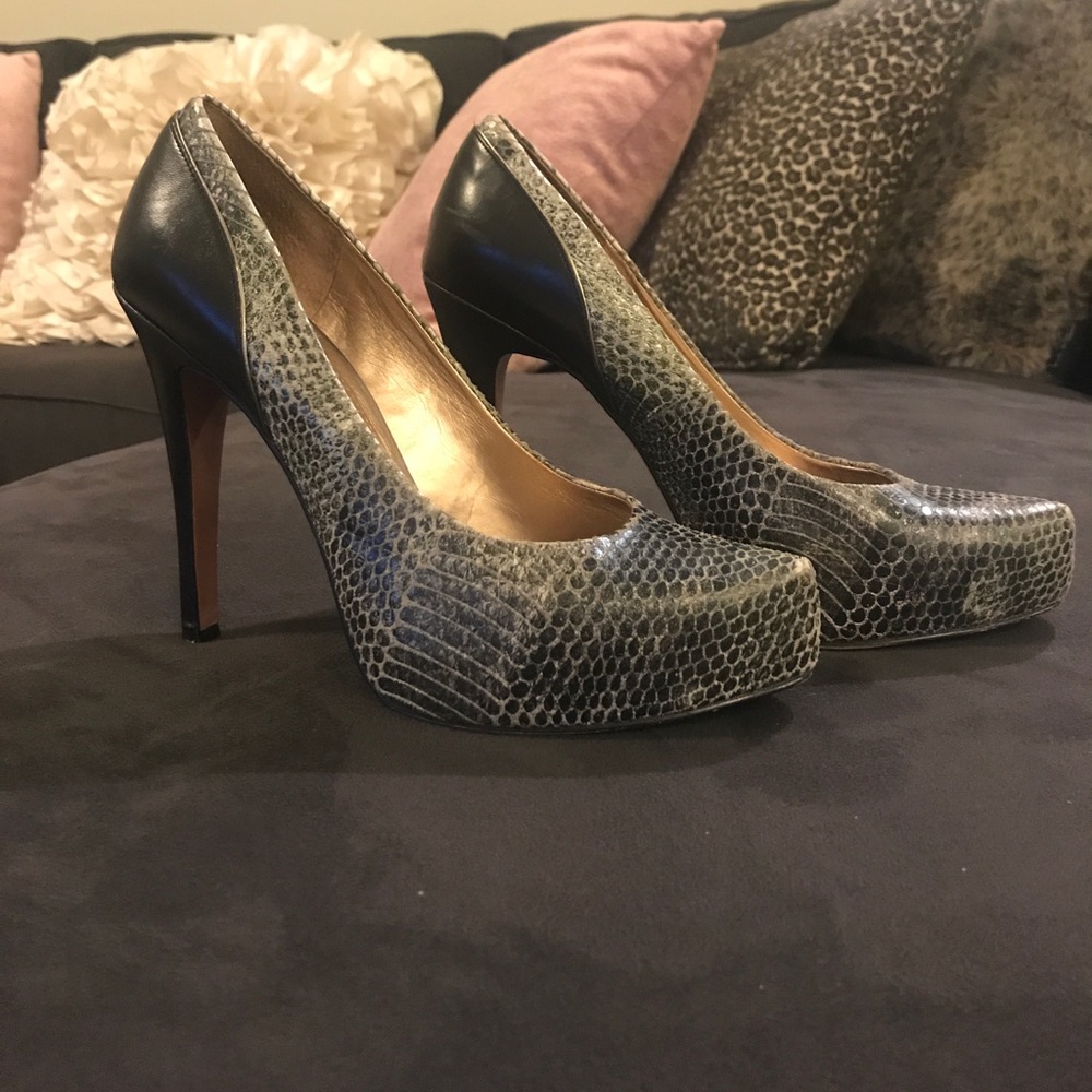 Bcbg Generation Python Pumps