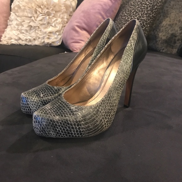 Bcbg Generation Python Pumps - Picture 4 of 5