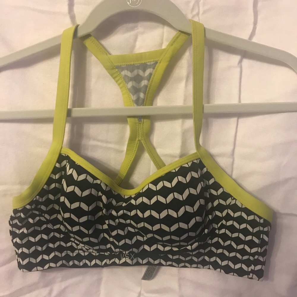 Victoria’s Secret Sports bra