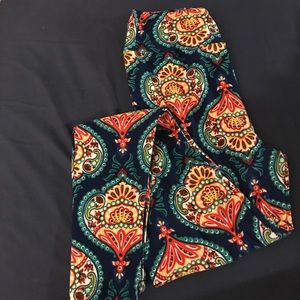 One size Lularoe leggings