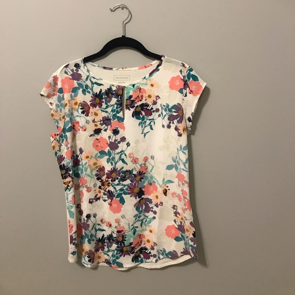 Floral top
