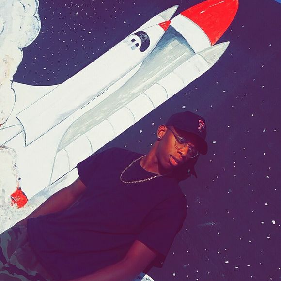 Meet your Posher, Marquise - Picture 1 of 1